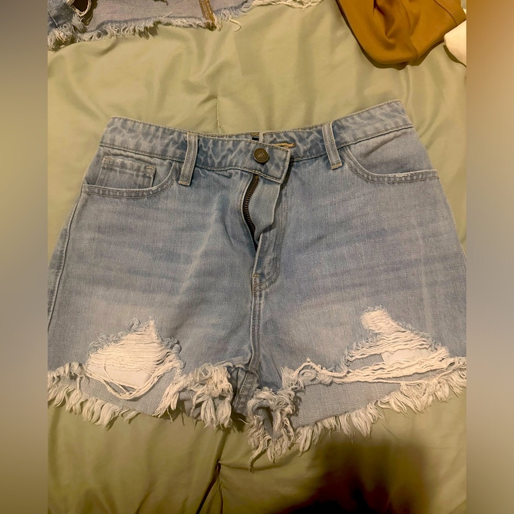 Fashion nova jean shorts